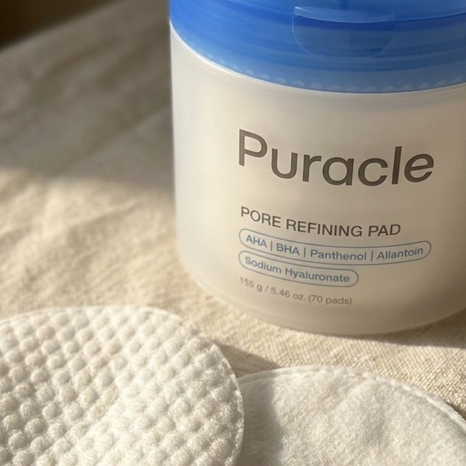 Pore refining pads in use