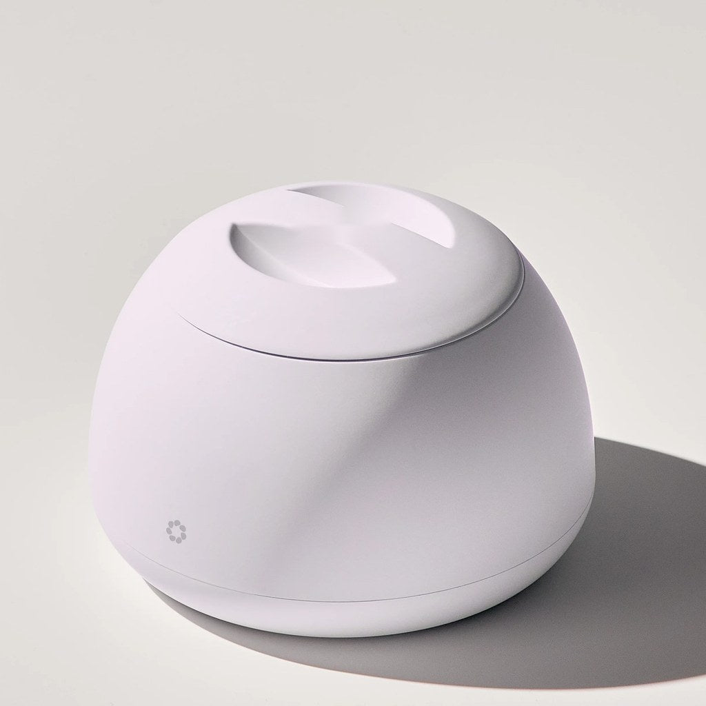 The ultrasonic cleaner, lid closed