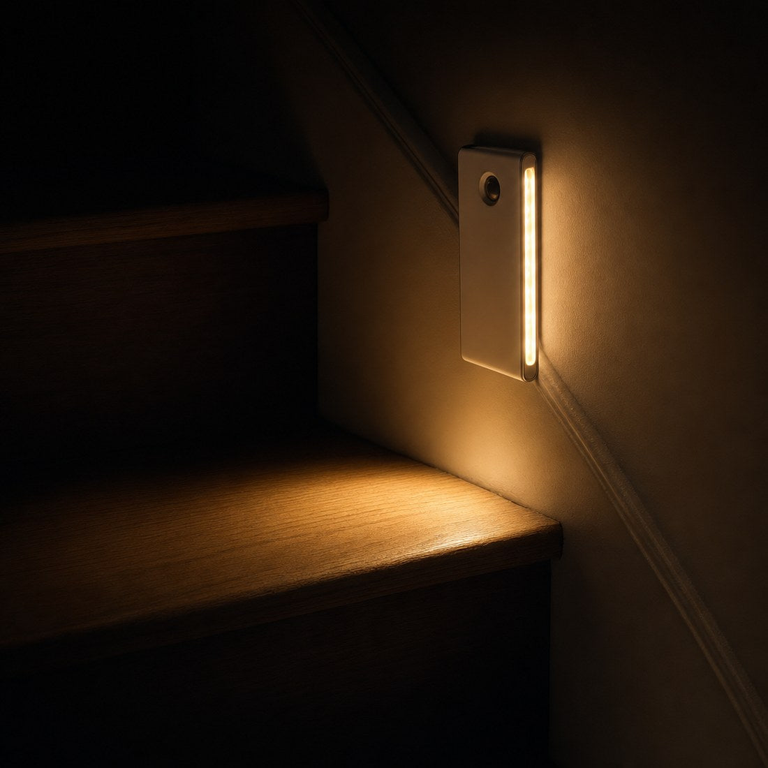 Warm 3000K light aimed down at a tread, not out into the eyes